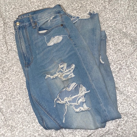 American Eagle Outfitters Denim - American Eagle Mom Jean